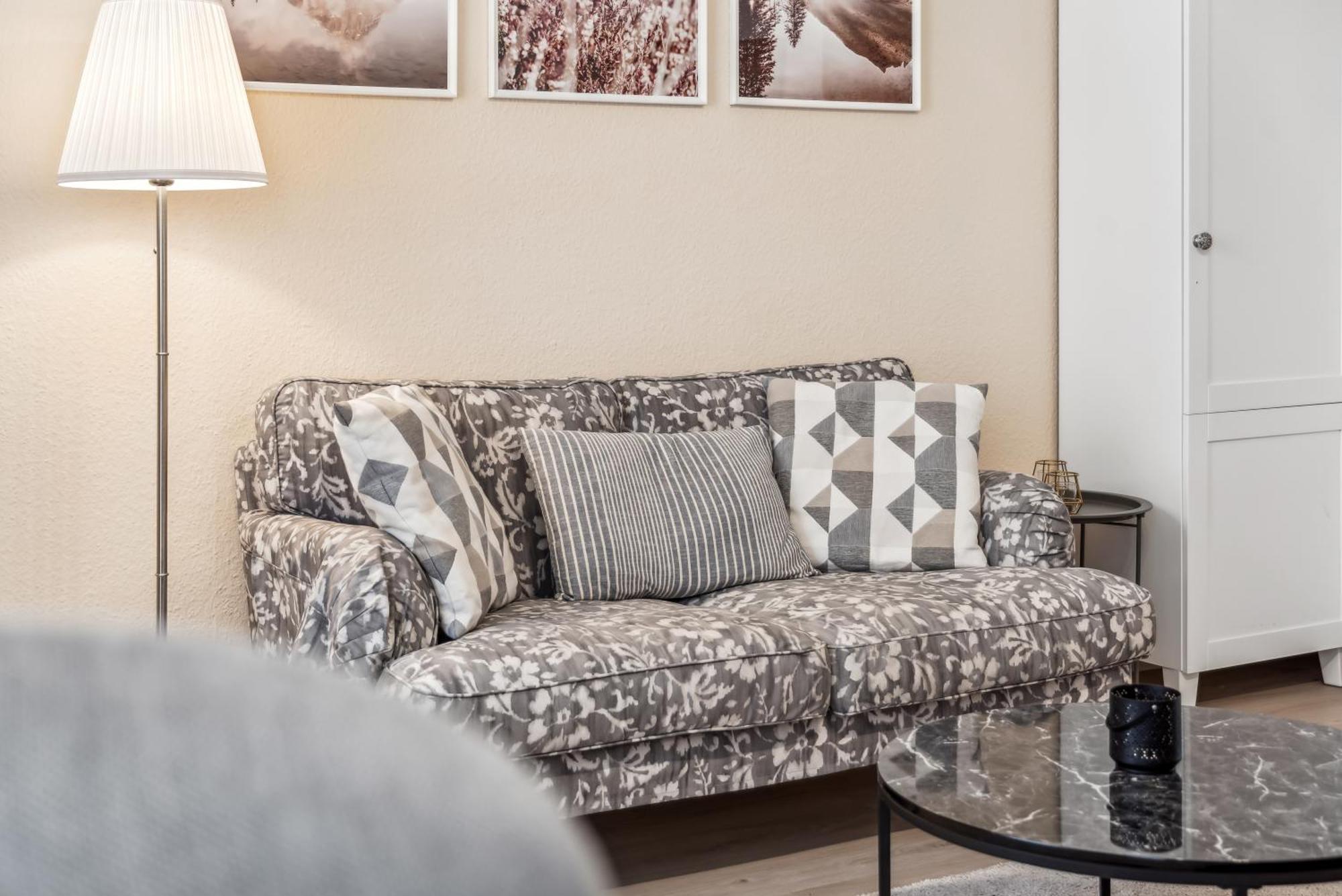 Roby-Erfurt Hbf-Nah, Balkon Apartment Bagian luar foto